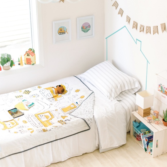 NIB Sago Mini Tuck Me In Quilt Trucks and Diggers - Picture 2 of 8